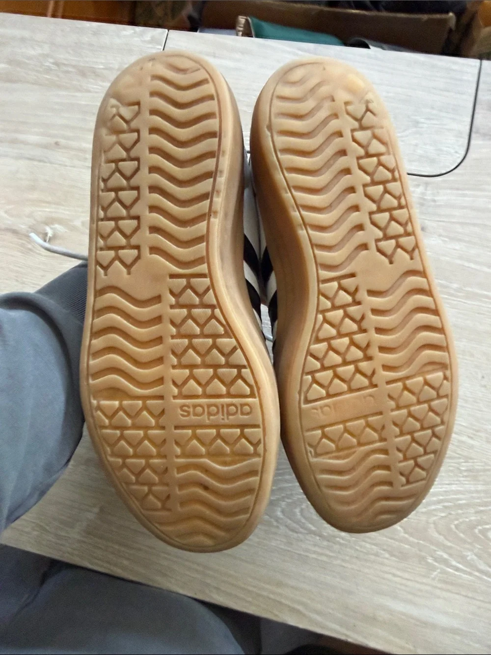adidas low top